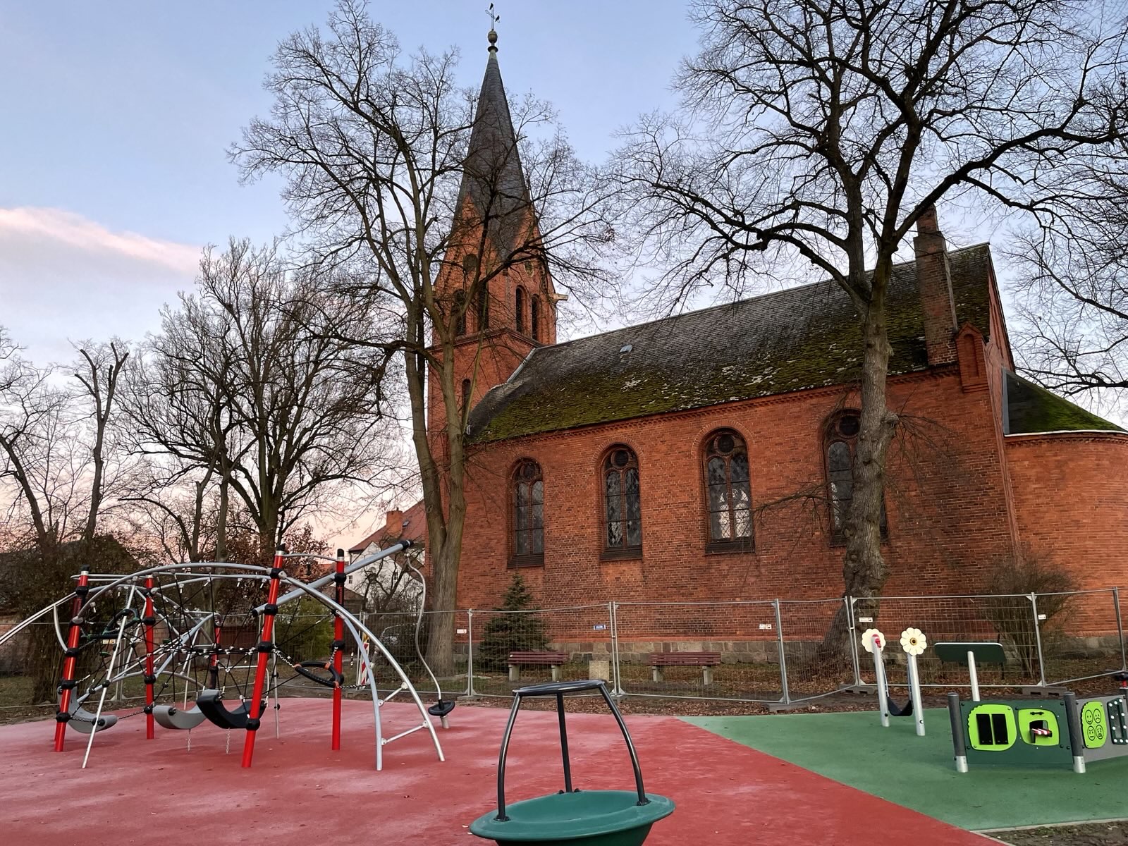 Einweihung inklusiver Spielplatz
